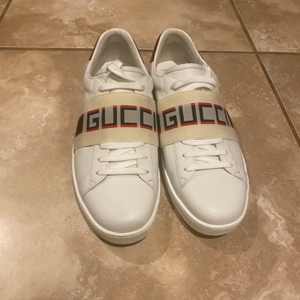 Men shoes
